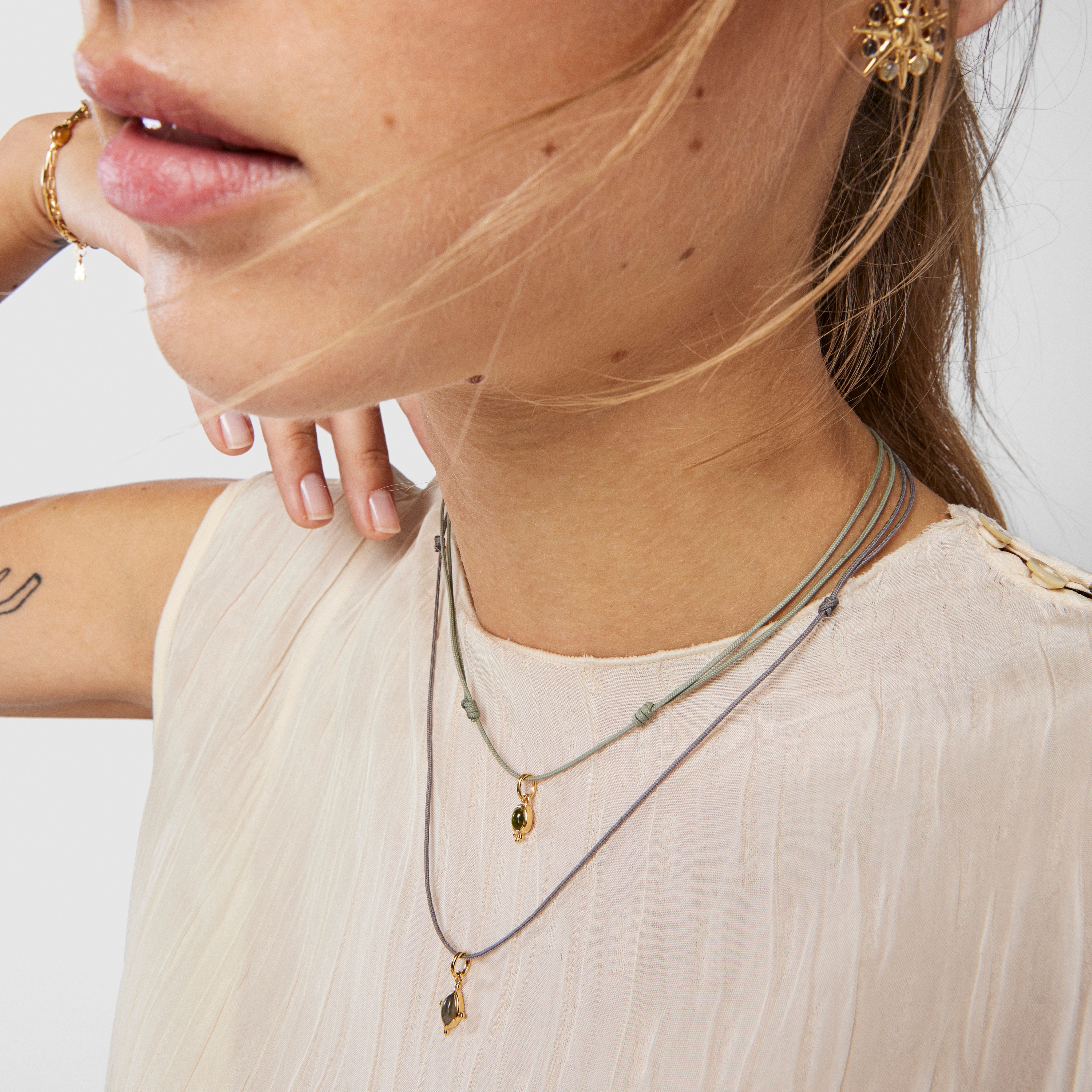 Magic Nature Necklace with peridot and gray cord