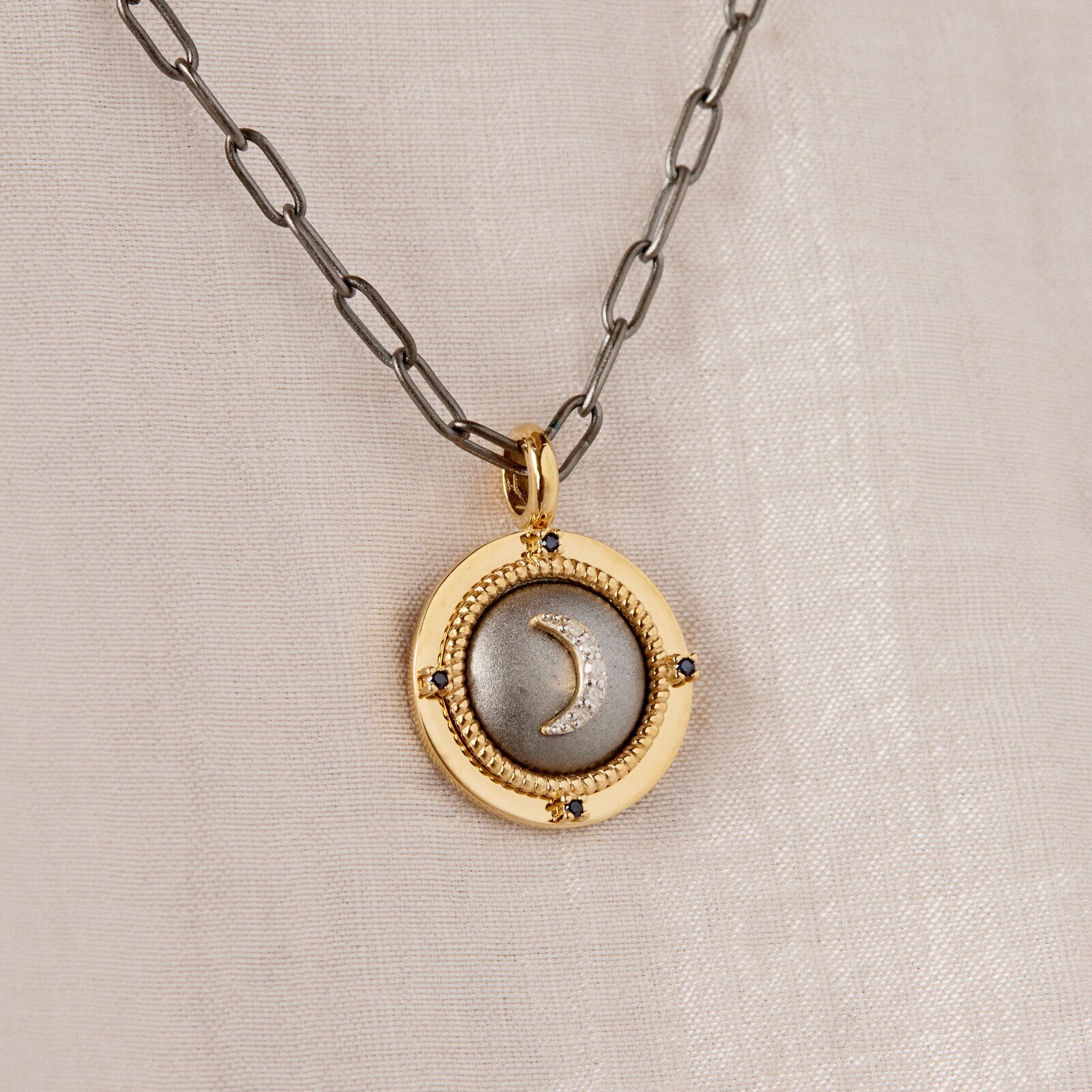 Dark silver Magic Nature Necklace with diamonds