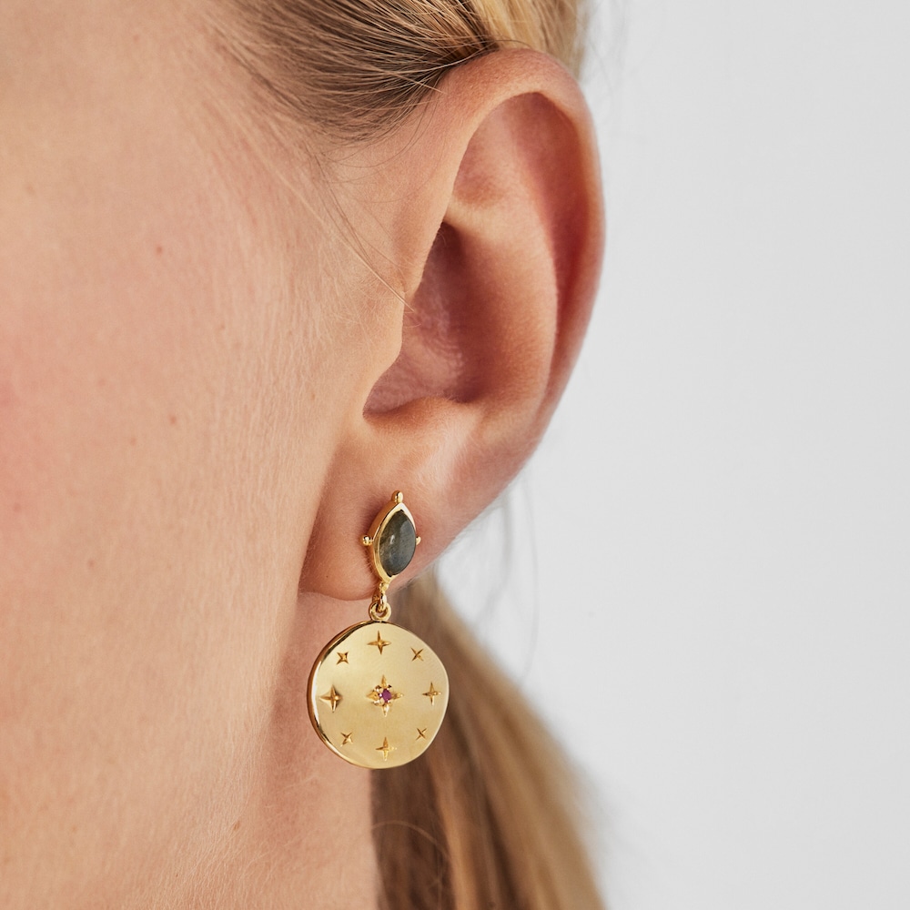 Pendientes disco Magic Nature con ba&ntilde;o de oro 18 kt sobre plata y labradorita