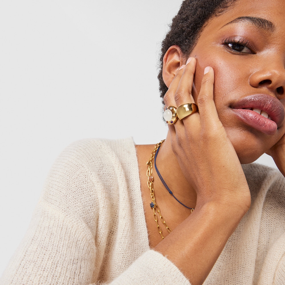 Anel Magic Nature em prata vermeil, pedra da lua e pedras preciosas