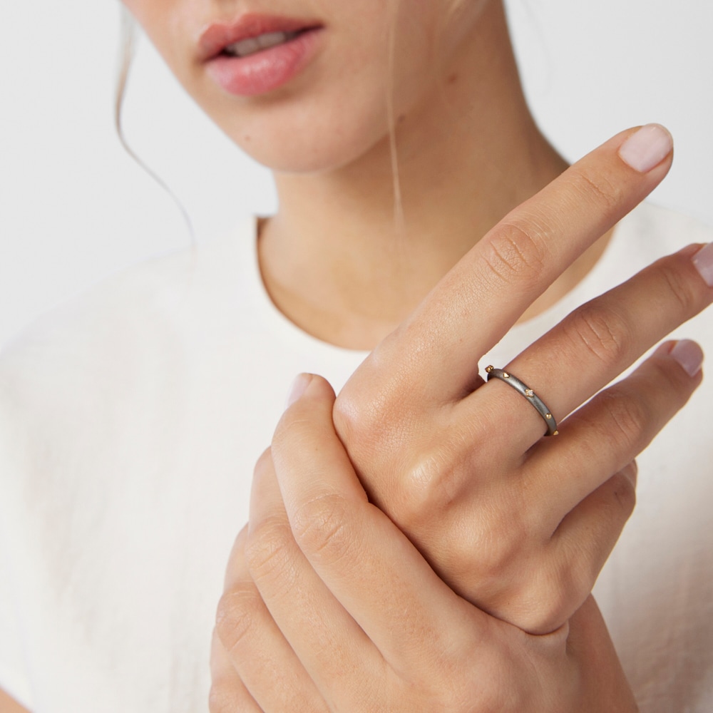 Bague anneau Magic Nature en argent dark silver et diamants