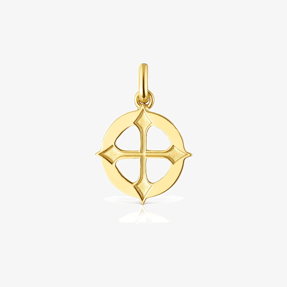 Medalla cruz con ba&ntilde;o de oro 18 kt sobre plata Tamara Falc&oacute; X TOUS