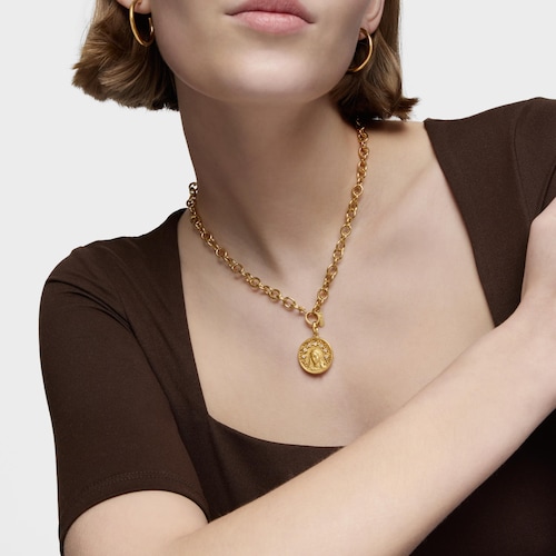 Medalla pequeña con baño de oro 18 kt sobre plata y topacio Tamara Falcó X TOUS