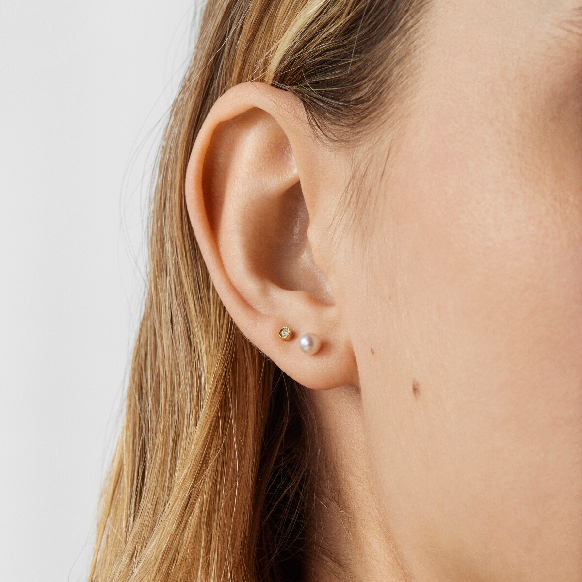 Pack of gold TOUS Pearl ear Piercings with diamond and pearl