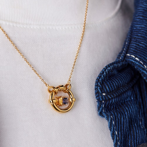 Colgante con baño de oro 18 kt sobre plata y iolita y citrino Hold