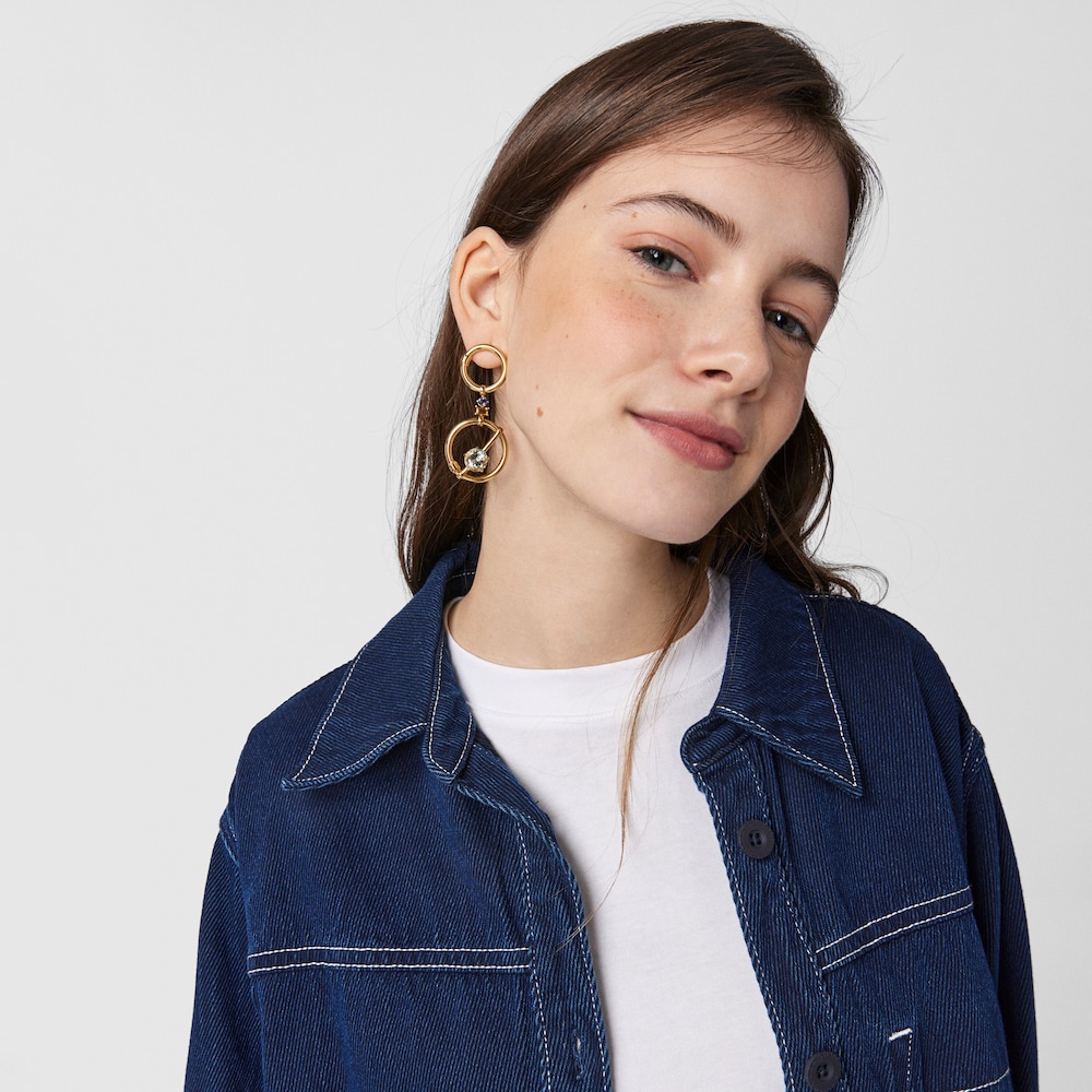 Colgante con ba&ntilde;o de oro 18 kt sobre plata y iolita y citrino Hold