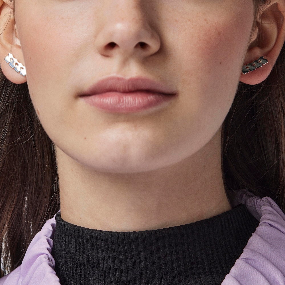 Silver Straight bear Earrings image number 3