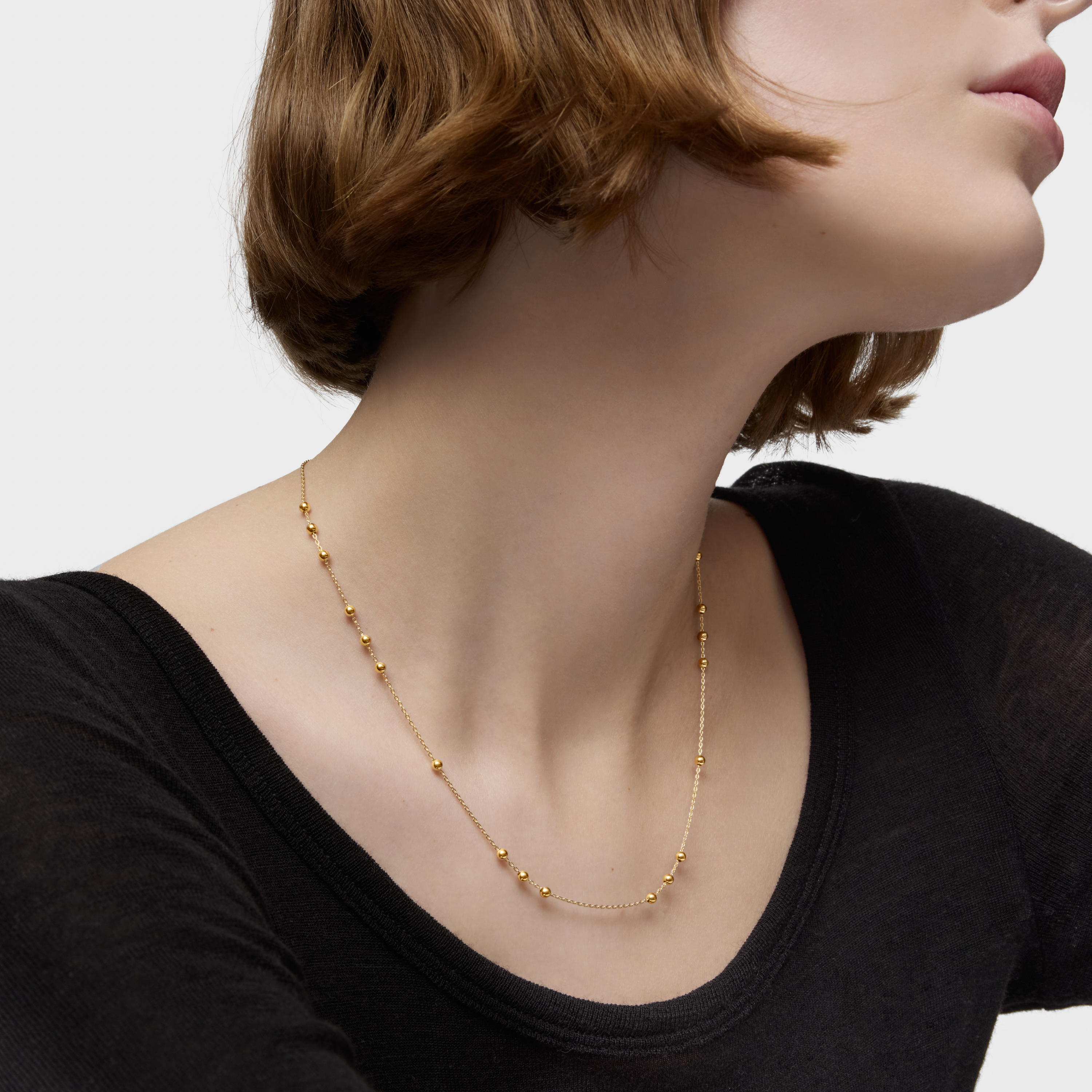 Gargantilla de oro con 8 grupos de bolas intercaladas, 45 cm TOUS Chain