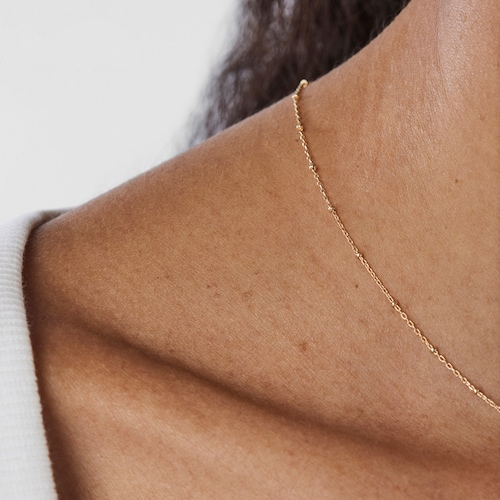 Collar&nbsp;TOUS&nbsp;Chain&nbsp;d'or amb boles intercalades,&nbsp;45cm.