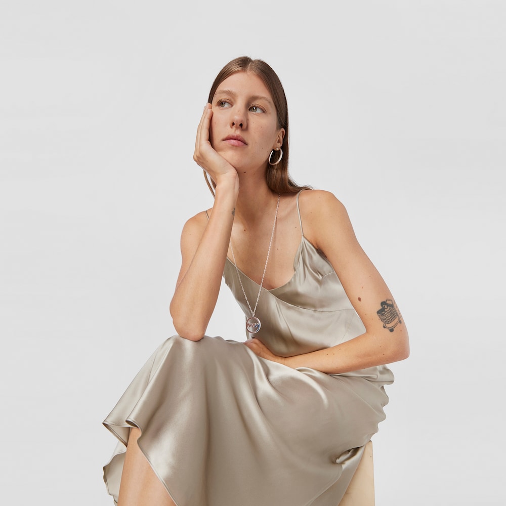 Colgante grande de plata TOUS Mama