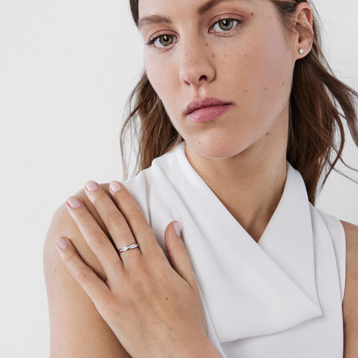 Anillo de oro blanco con diamantes Les Classiques