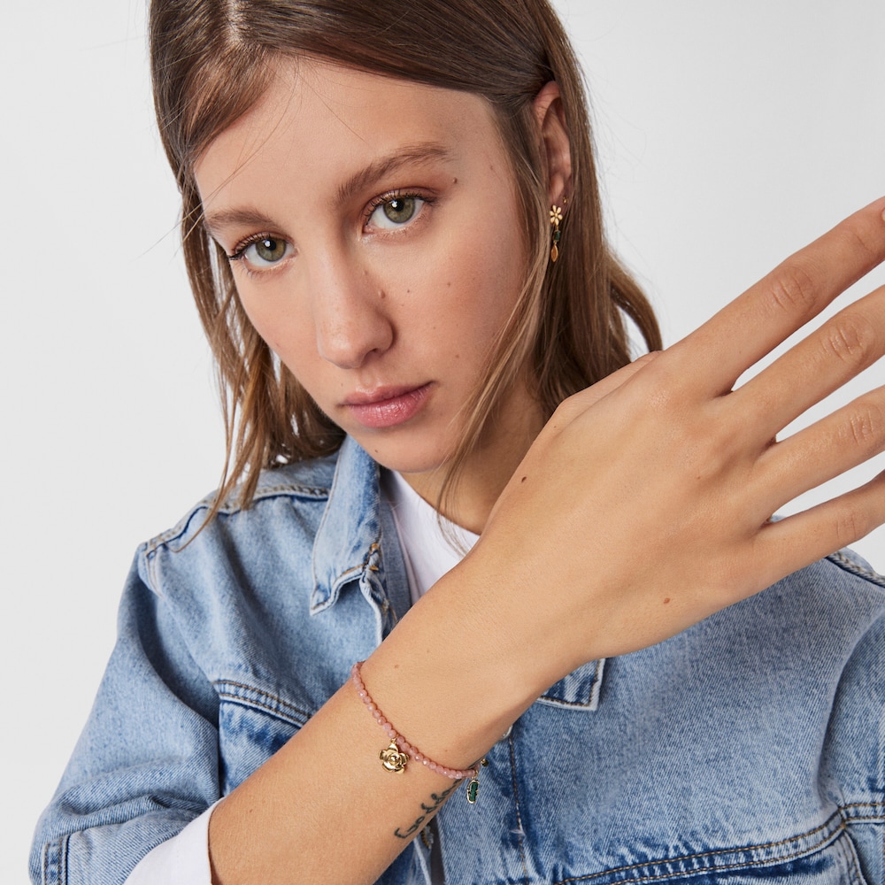Pulsera Fragile Nature con ba&ntilde;o de oro 18 kt sobre plata, gemas y cord&oacute;n