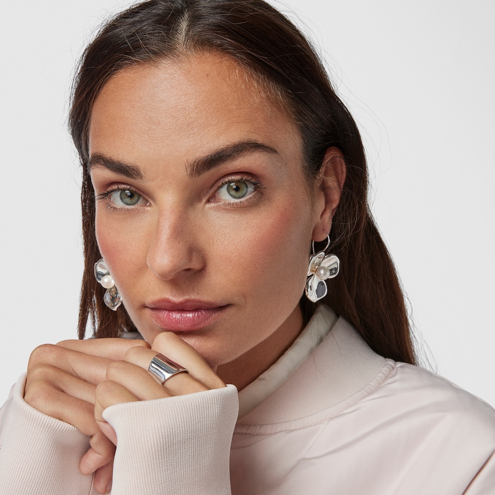 Aretes grandes Fragile Nature flor de plata y perla