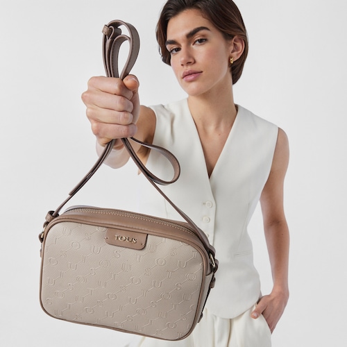 &Tau;&sigma;ά&nu;&tau;&alpha; &Chi;&iota;&alpha;&sigma;&tau;ί Script Day &sigma;&epsilon; &mu;&pi;&epsilon;&zeta;-&gamma;&kappa;&rho;&iota; &chi;&rho;ώ&mu;&alpha;