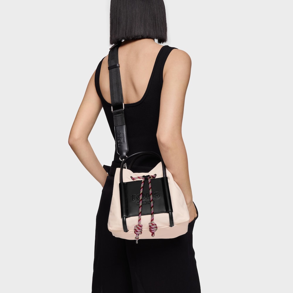Nude colored Empire Soft One shoulder bag image number 4