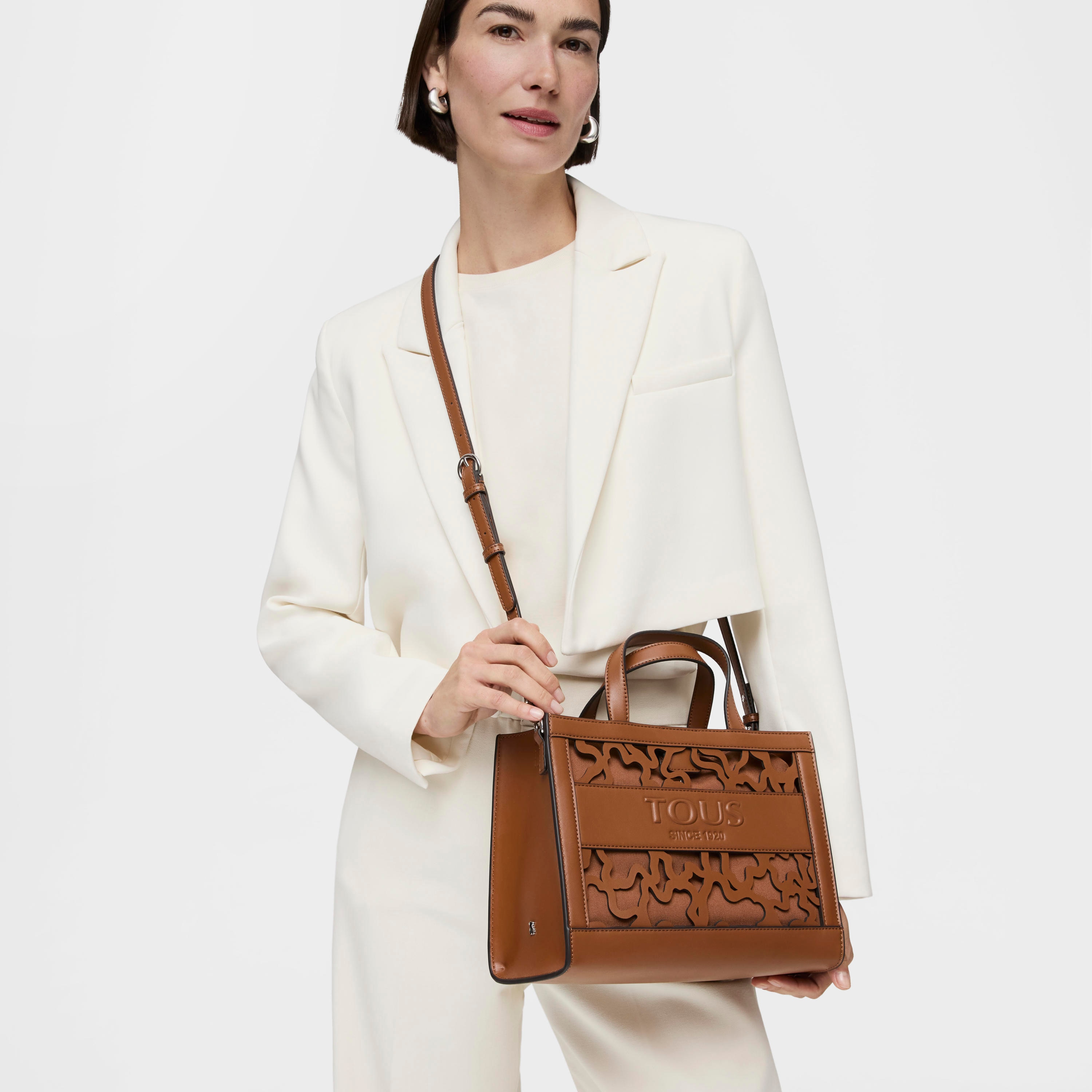 Medium brown Amaya Kaos Shock shopping bag