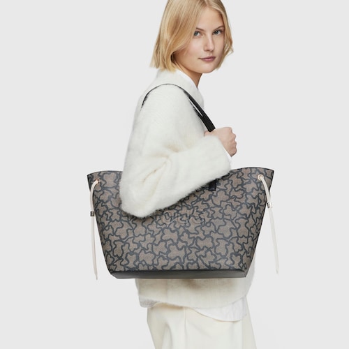 &Mu;&epsilon;&gamma;ά&lambda;&eta; &tau;&sigma;ά&nu;&tau;&alpha;-&kappa;&alpha;&lambda;ά&theta;&iota; Kaos Icon &sigma;&epsilon; &mu;&alpha;ύ&rho;&omicron; &chi;&rho;ώ&mu;&alpha;