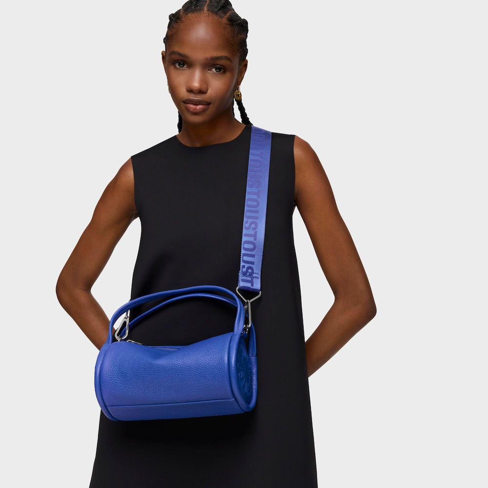 Bolso Duffle pequeño de piel azul eléctrico TOUS Miranda image number 3