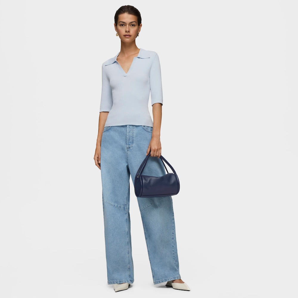 Bolso Duffle pequeño de piel azul marino TOUS Miranda image number 4