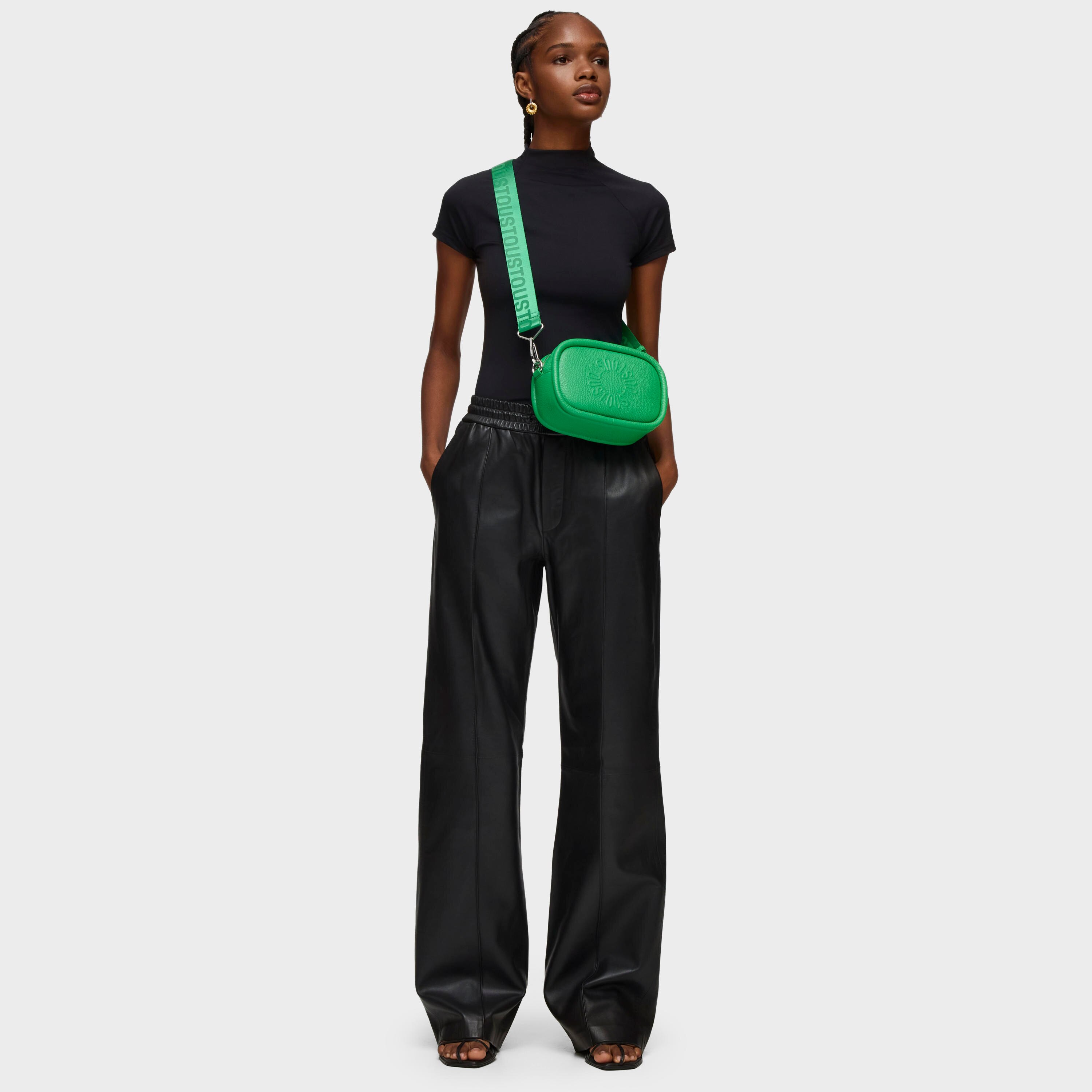 Green leather Crossbody reporter bag TOUS Miranda
