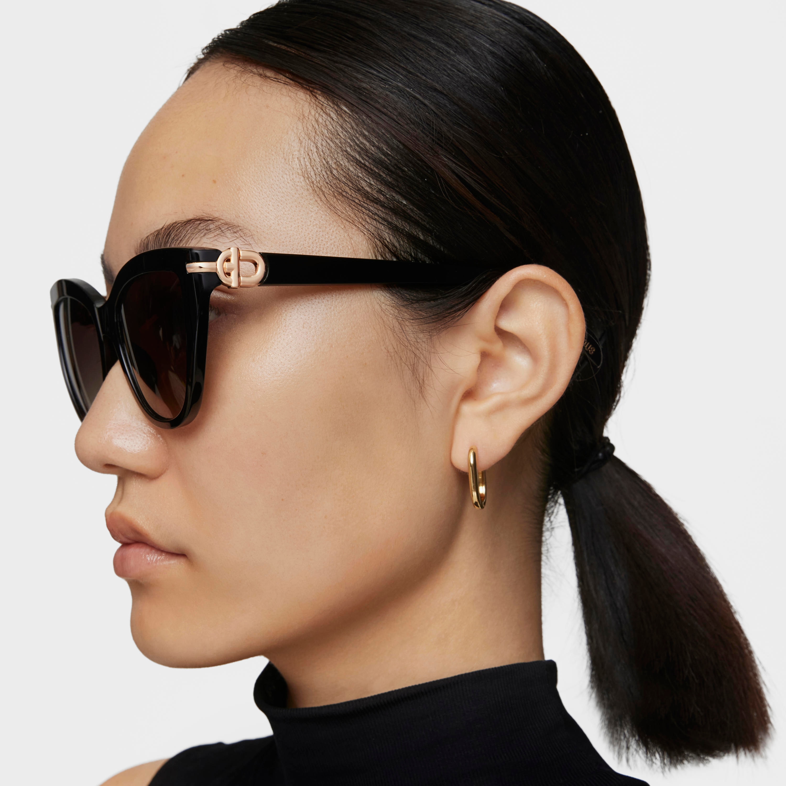 Black Sunglasses TOUS MANIFESTO