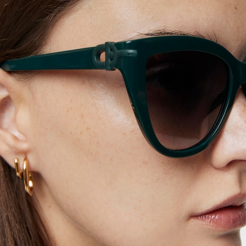 Green Sunglasses TOUS MANIFESTO