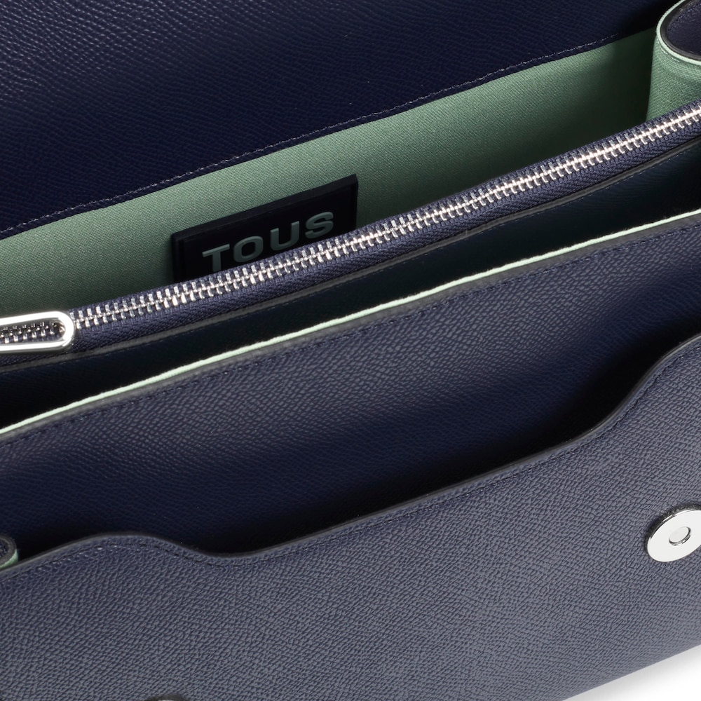 &Mu;&epsilon;&sigma;&alpha;ί&omicron;&upsilon; &mu;&epsilon;&gamma;έ&theta;&omicron;&upsilon;&sigmaf; &tau;&sigma;ά&nu;&tau;&alpha; &chi;&iota;&alpha;&sigma;&tau;ί Audree TOUS Brenda &sigma;&epsilon; &mu;&pi;&lambda;&epsilon; &mu;&alpha;&rho;έ&nu; &chi;&rho;ώ&mu;&alpha;