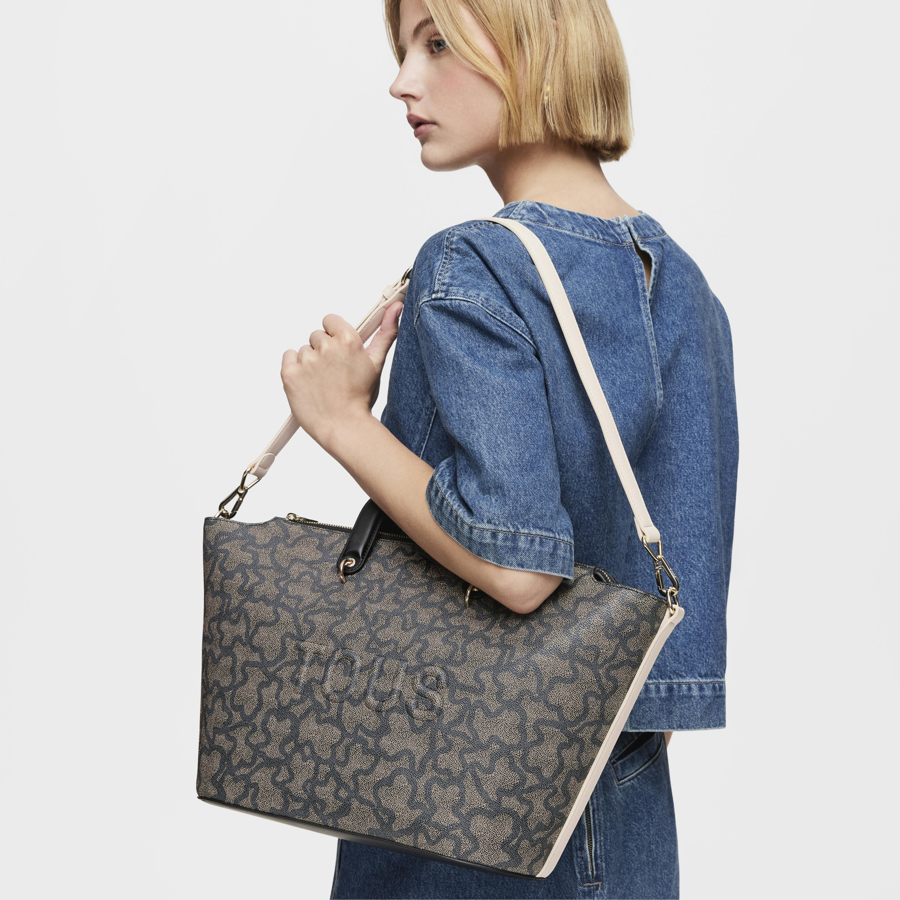 Kaos Icon large black Tote bag