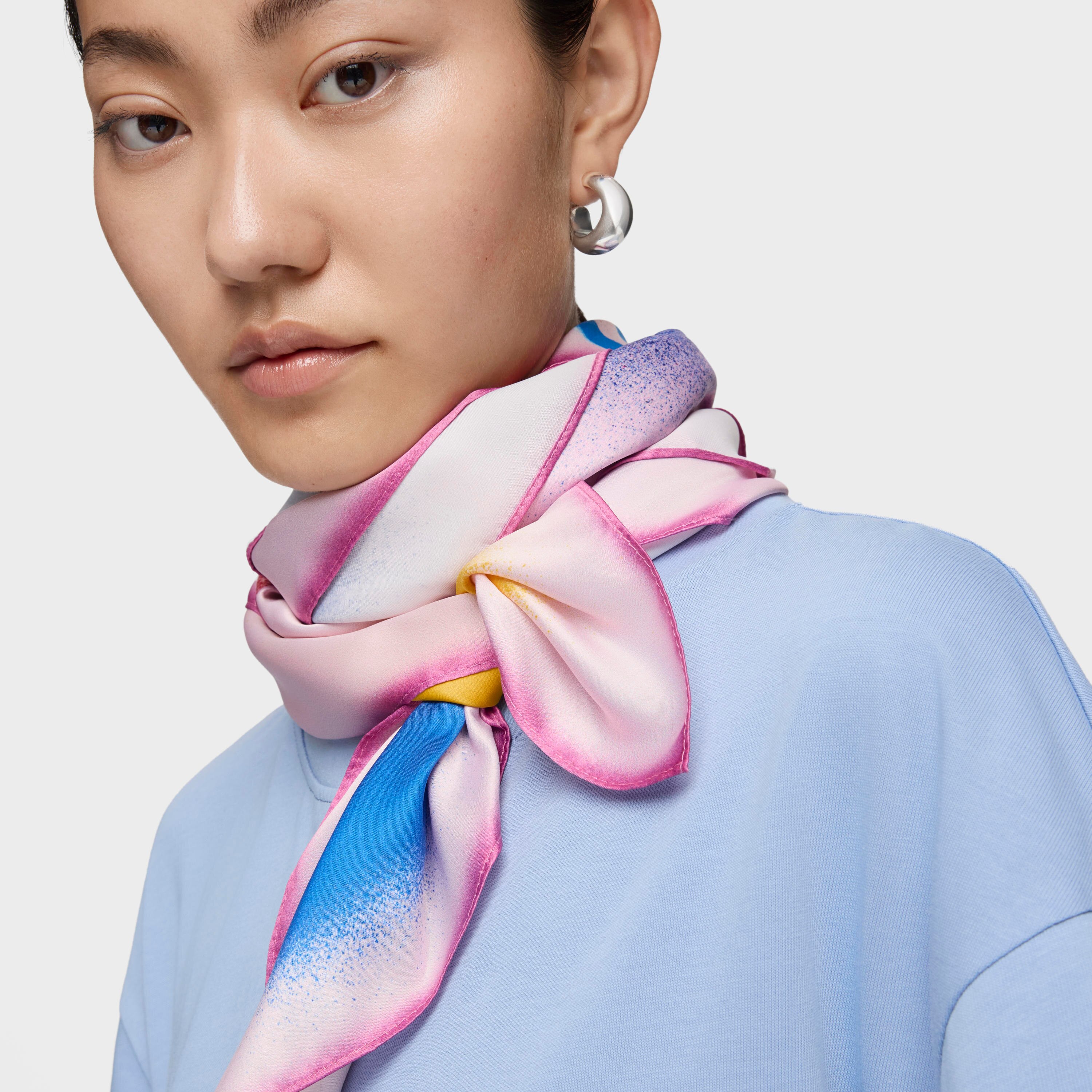 Pale pink square Scarf TOUS Motif Flower