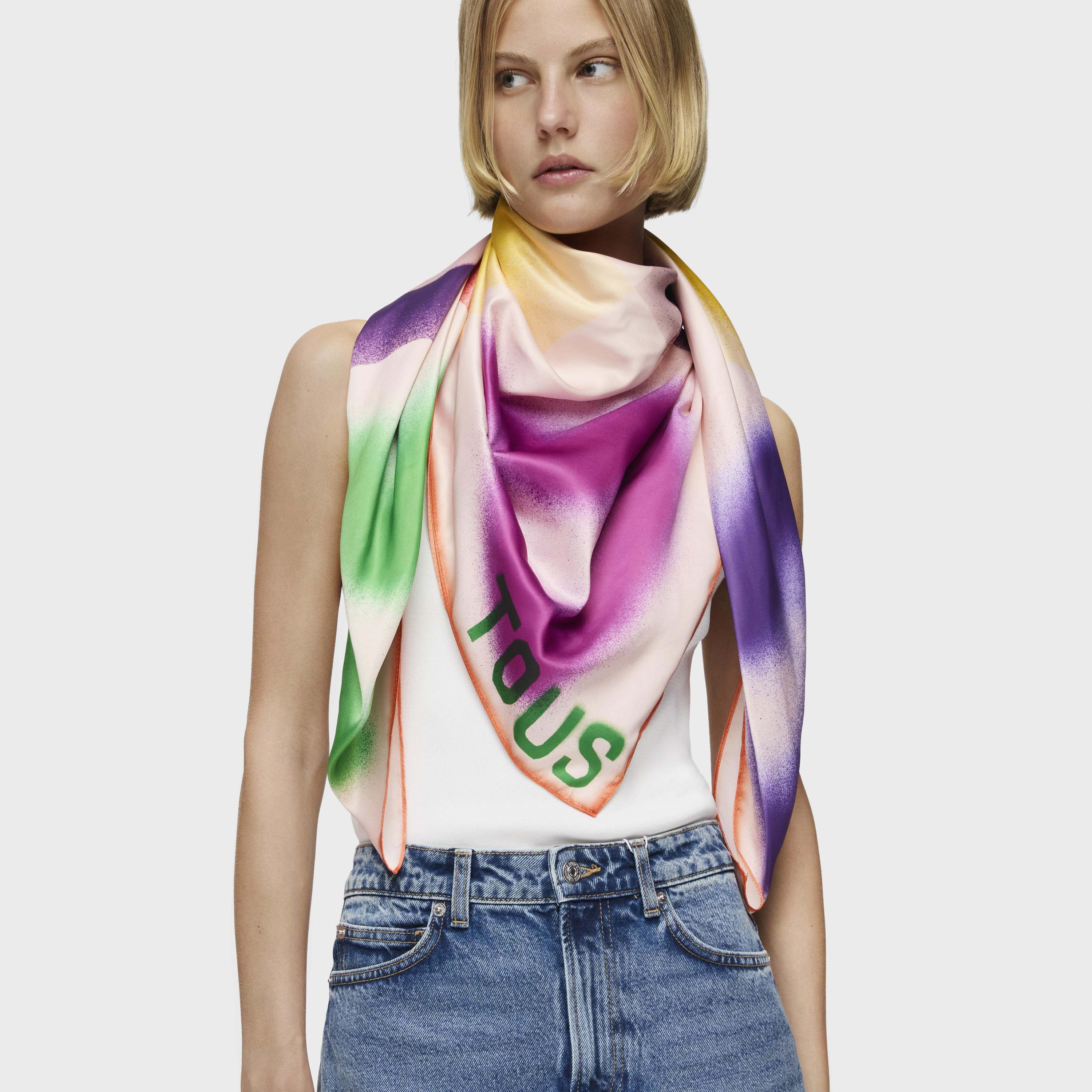 Orange square Scarf TOUS Motif Tulip