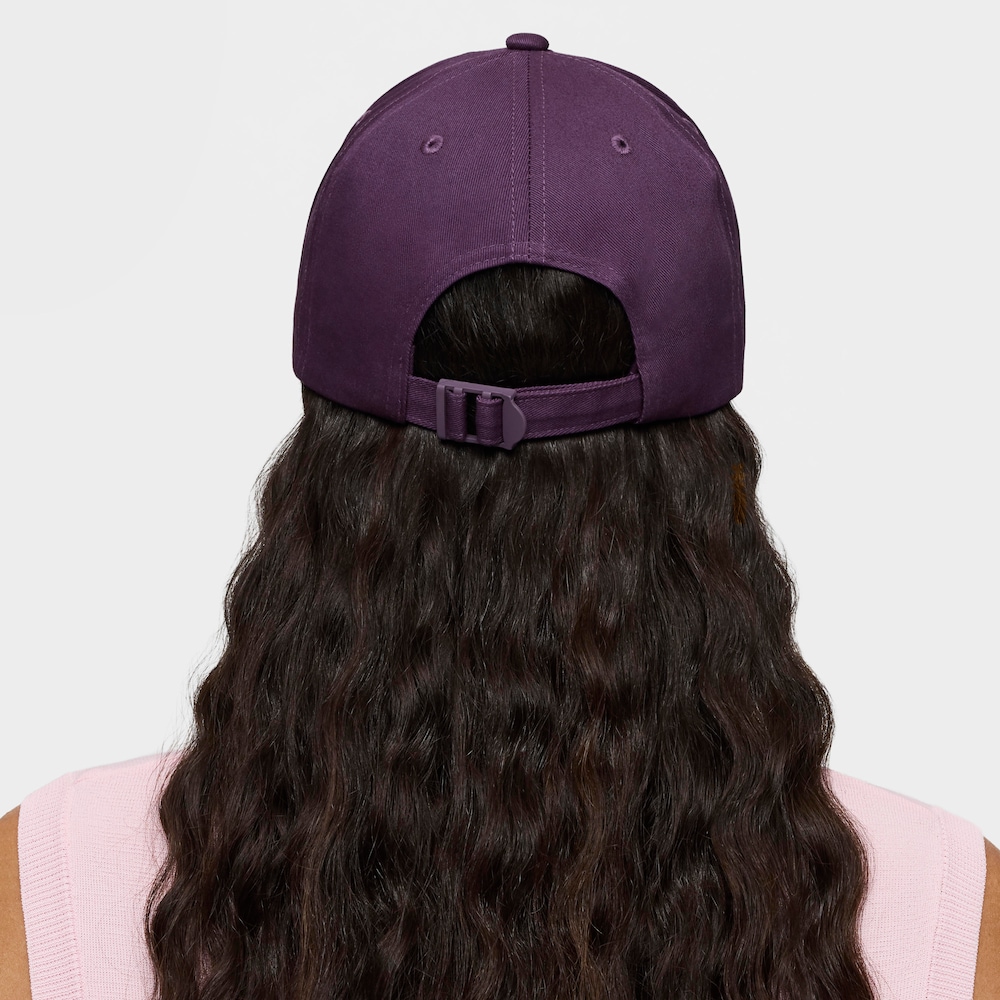 Gorra morada TOUS Logo Metal image number 3
