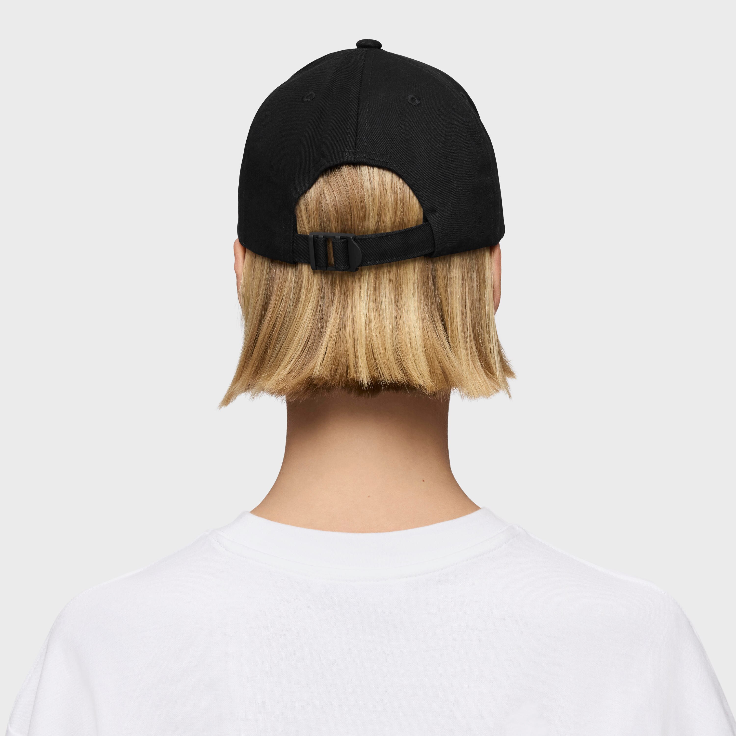 Gorra negra TOUS Logo Metal image number 3