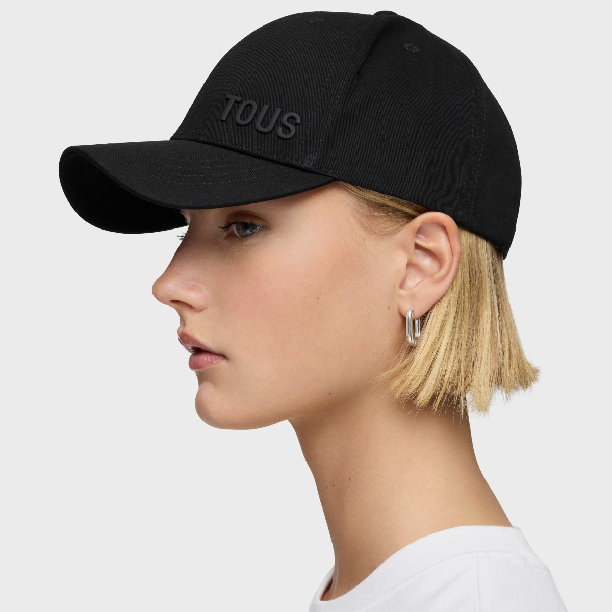Gorra negra TOUS Logo Metal