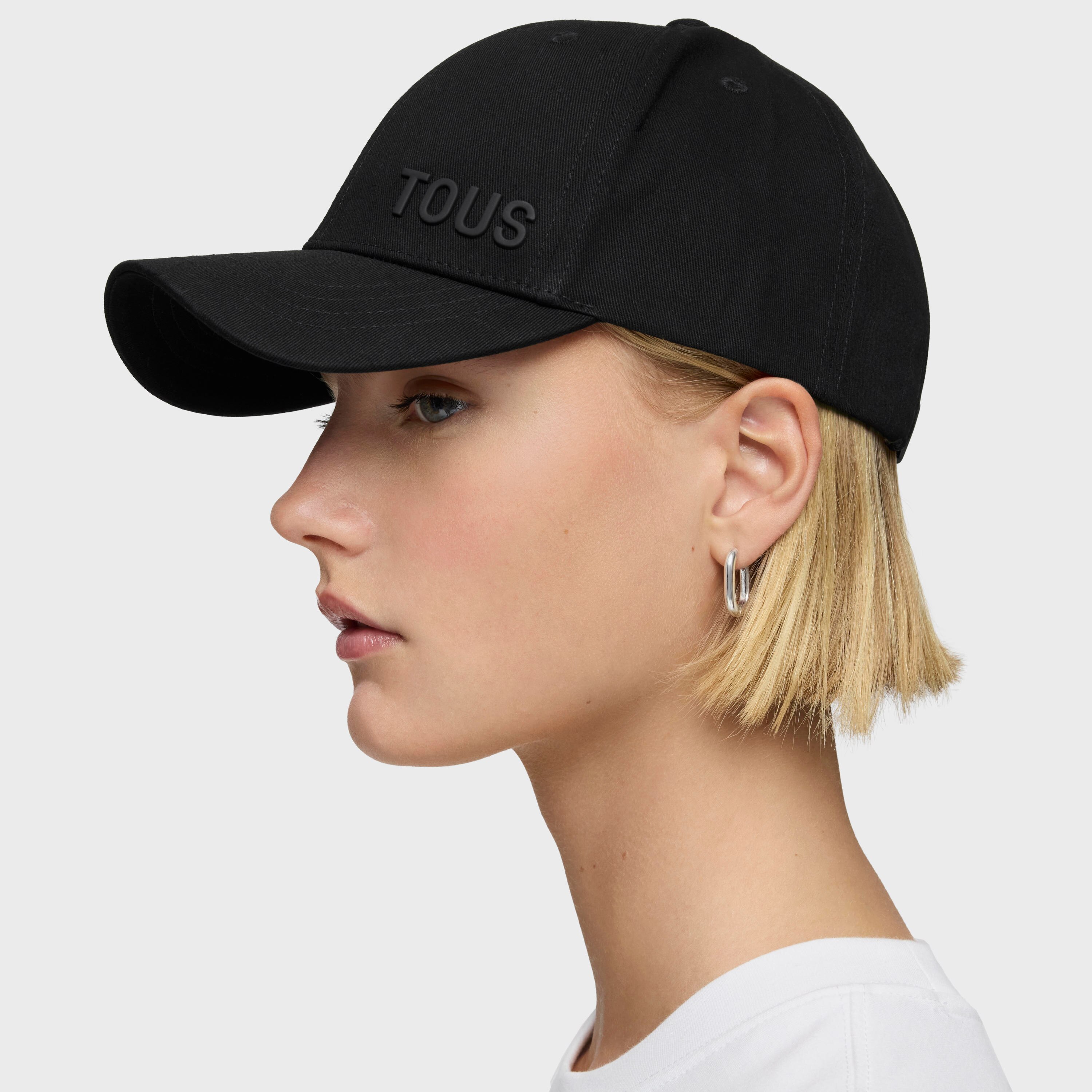 Gorra negra TOUS Logo Metal image number 5