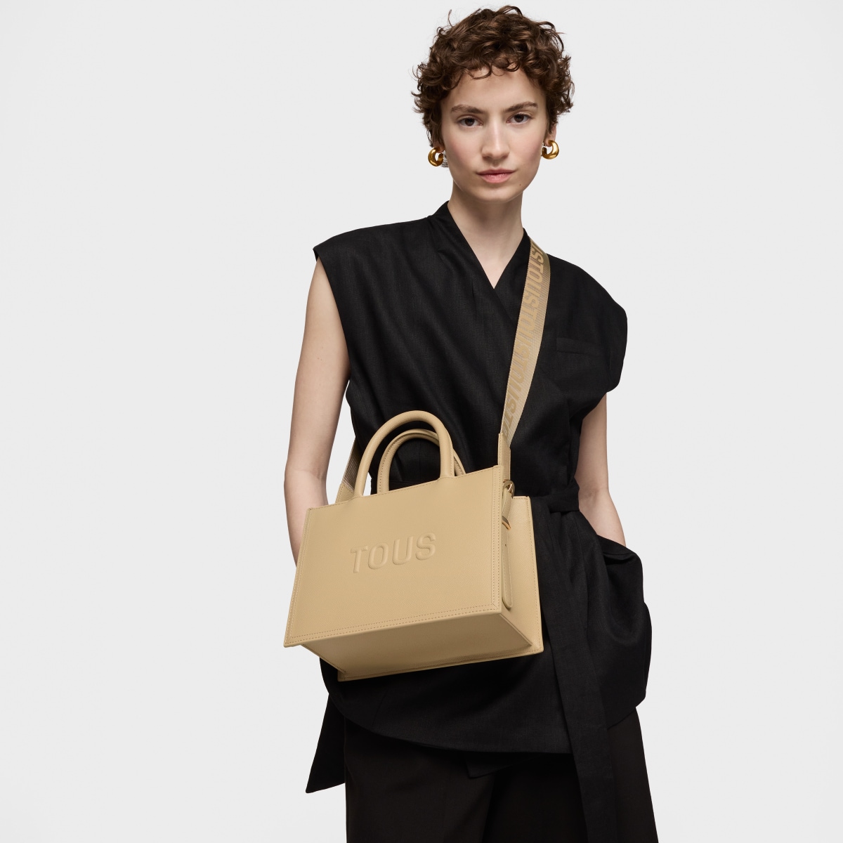 Medium sand-colored Shopping bag TOUS Brenda