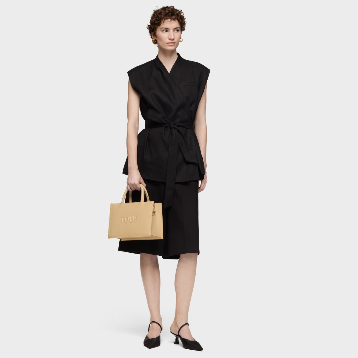 Medium sand-colored Shopping bag TOUS Brenda