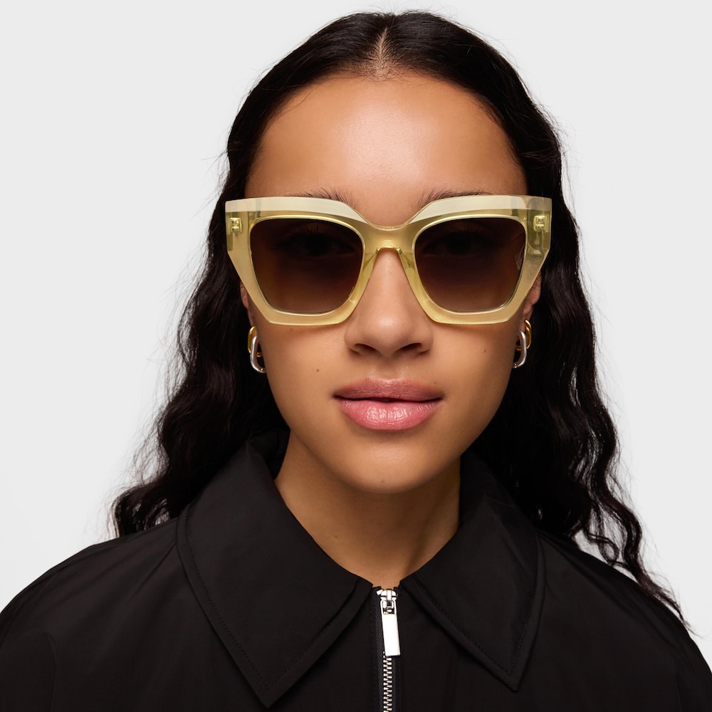Gafas de sol beige TOUS Logo Repeat image number 1