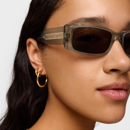 Gray Sunglasses TOUS Square Slim