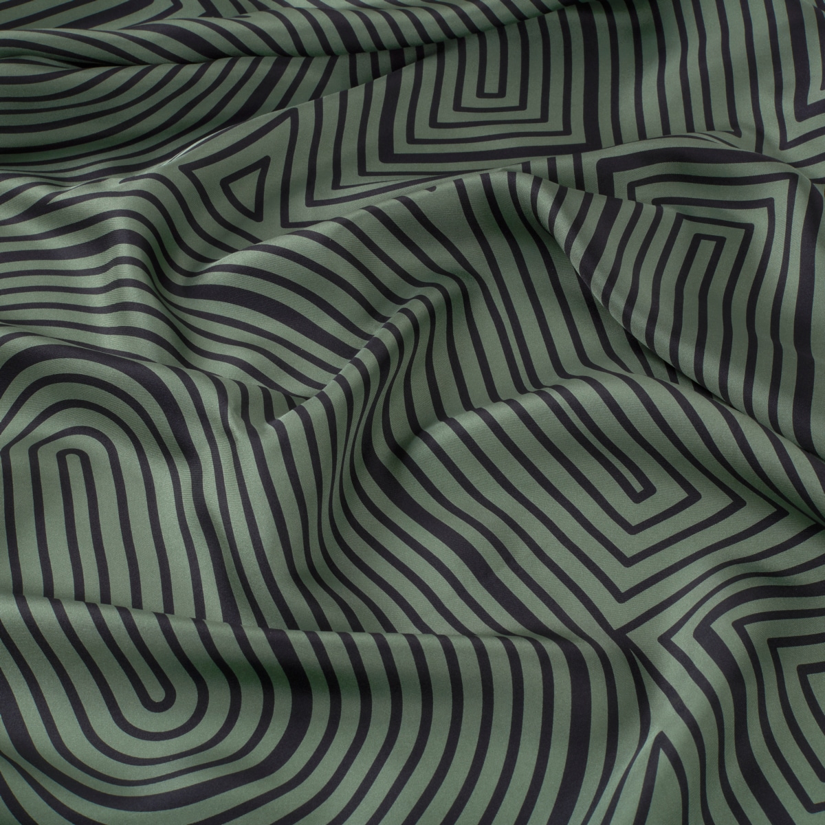 Pañuelo cuadrado verde arcilla TOUS Maze