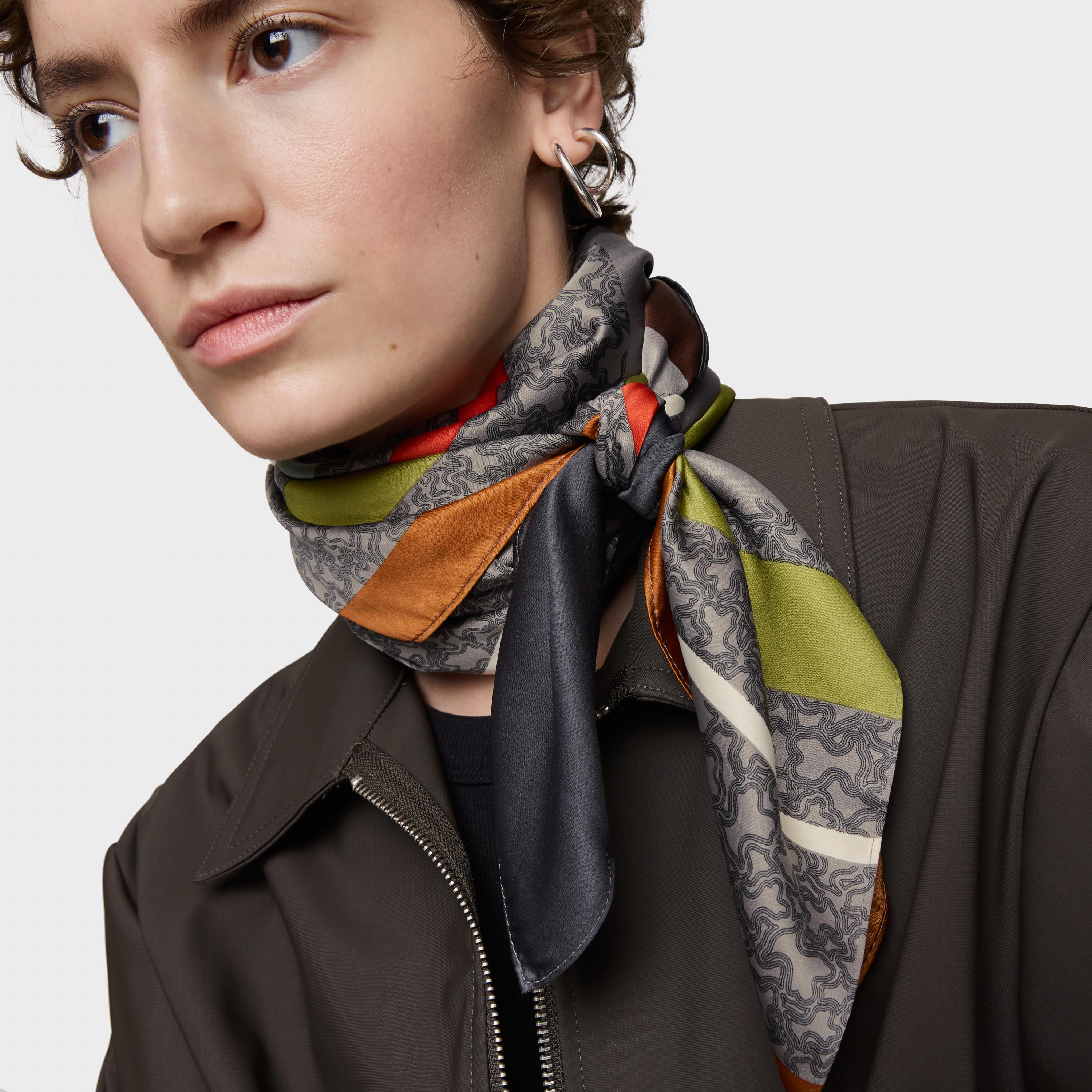 Gray square Scarf Kaos Mini Lines