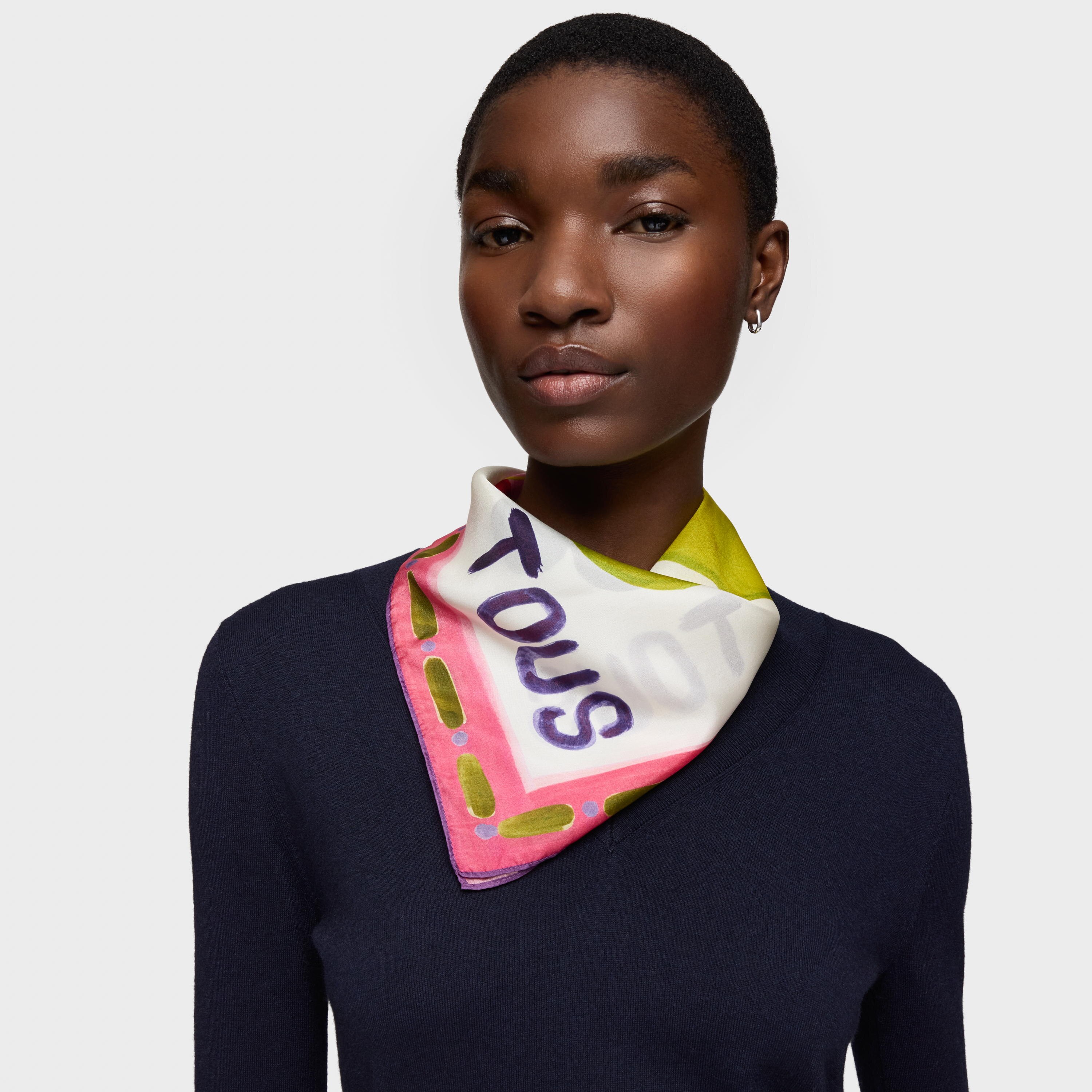 Small pink square Scarf TOUS Summer Daisies