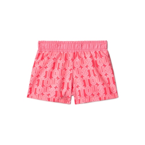 Boys swimmers in Line coral