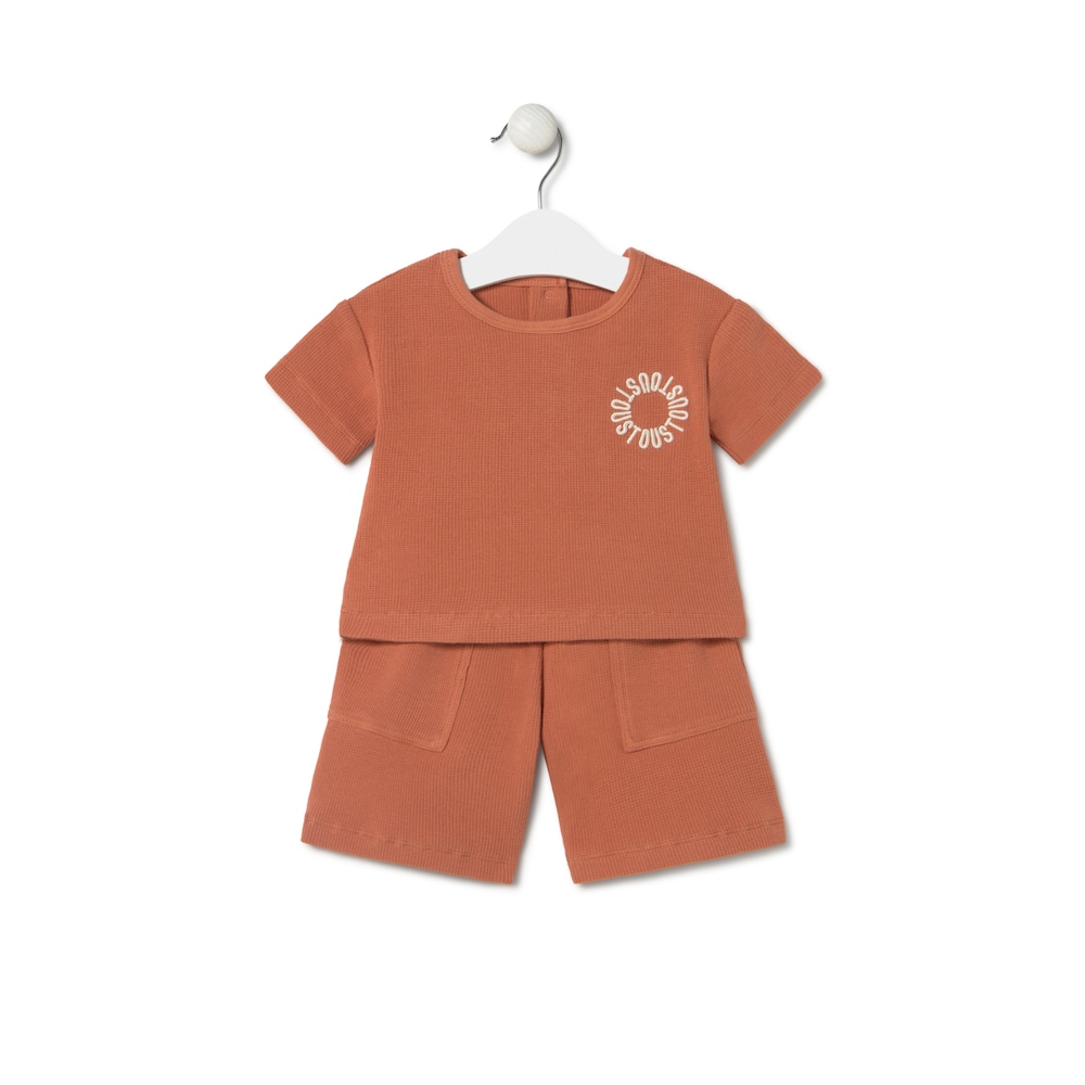 Conjunto de beb&eacute; ni&ntilde;o Classic teja