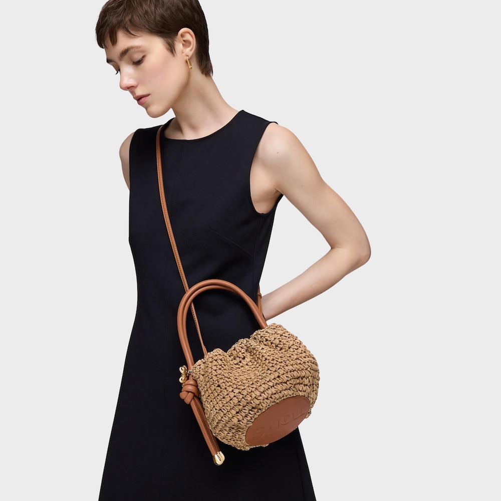 Bombonera camel de rafia TOUS Daisy