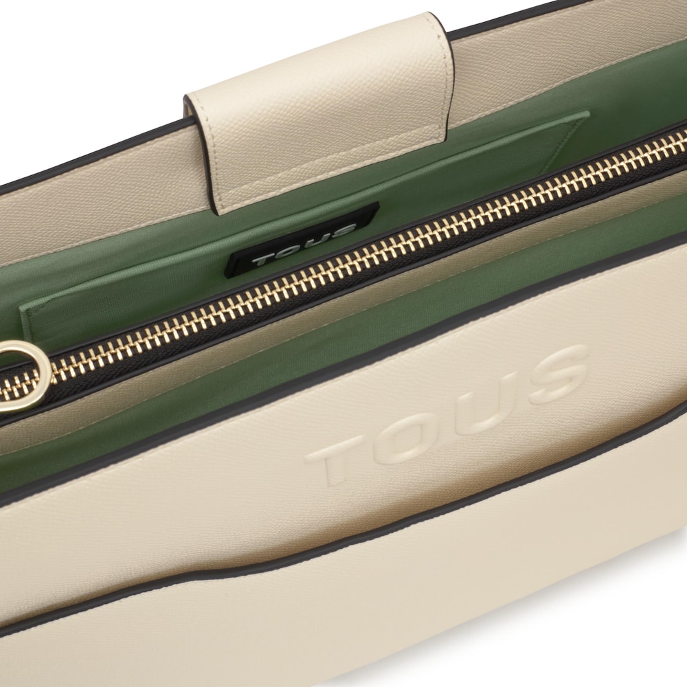 &Mu;&epsilon;&sigma;&alpha;ί&omicron;&upsilon; &mu;&epsilon;&gamma;έ&theta;&omicron;&upsilon;&sigmaf; &tau;&sigma;ά&nu;&tau;&alpha; shopper Audree Saffiano &sigma;&epsilon; &mu;&pi;&epsilon;&zeta; &chi;&rho;ώ&mu;&alpha;