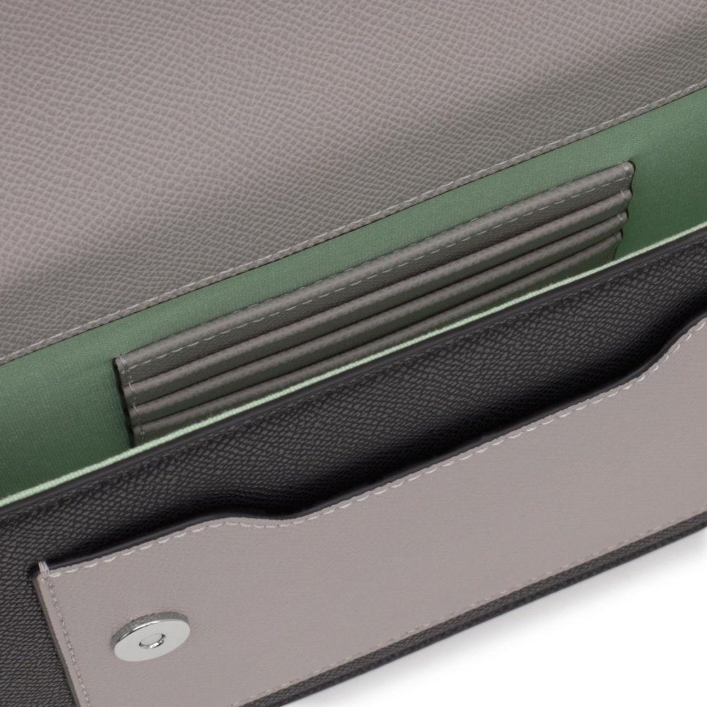 Clutch preta e cinzenta Audree Saffiano