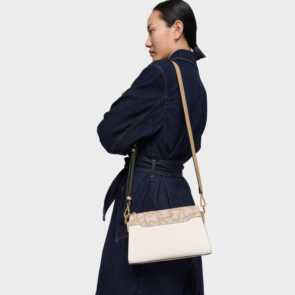 Středně velk&aacute; Crossbody kabelka ve slonovinov&eacute; barvě Kaos Icon