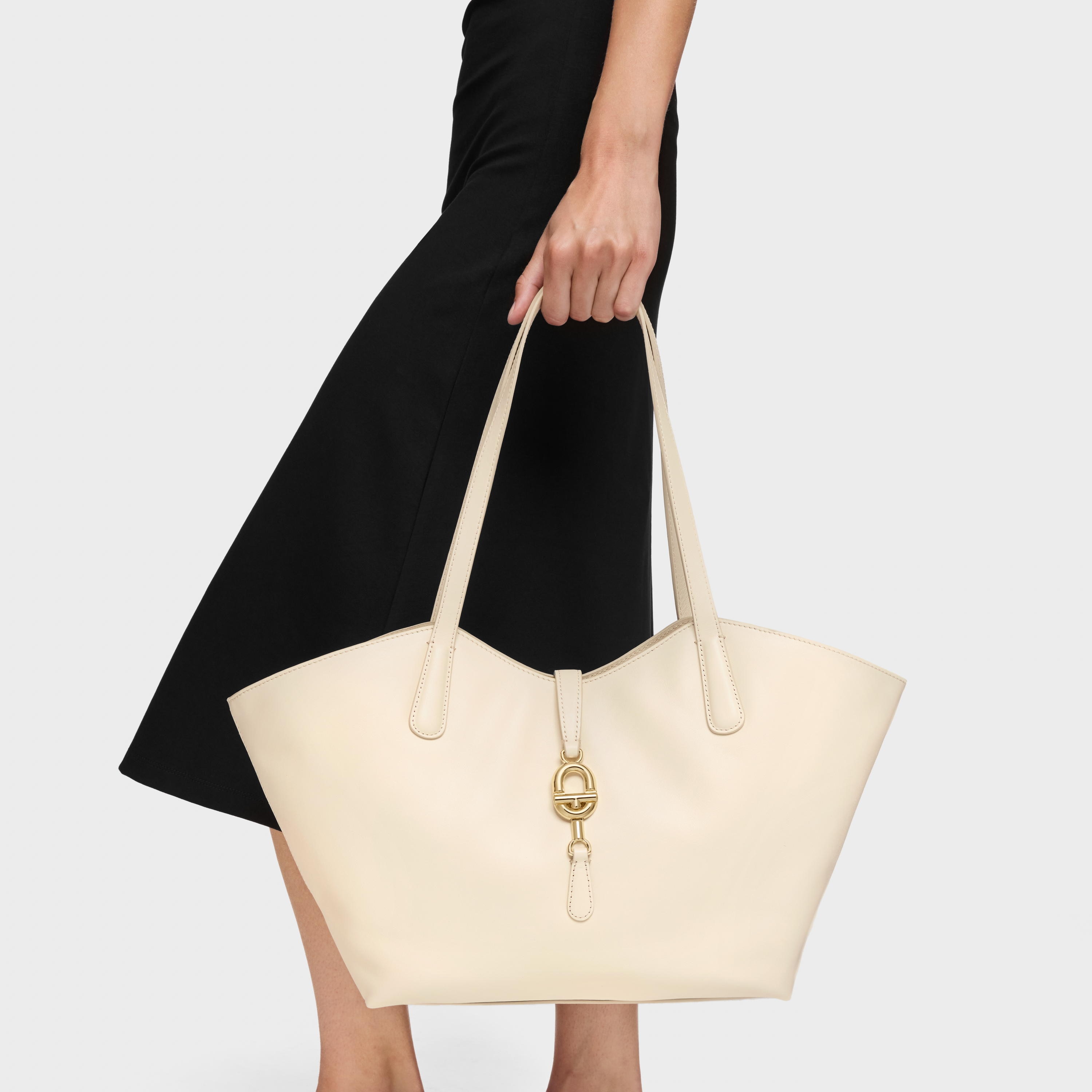 Medium beige leather Tote bag TOUS MANIFESTO