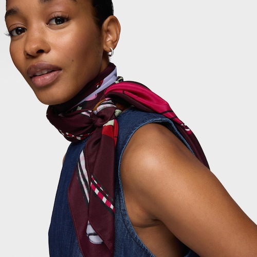 Pañuelo cuadrado burdeos TOUS Audree