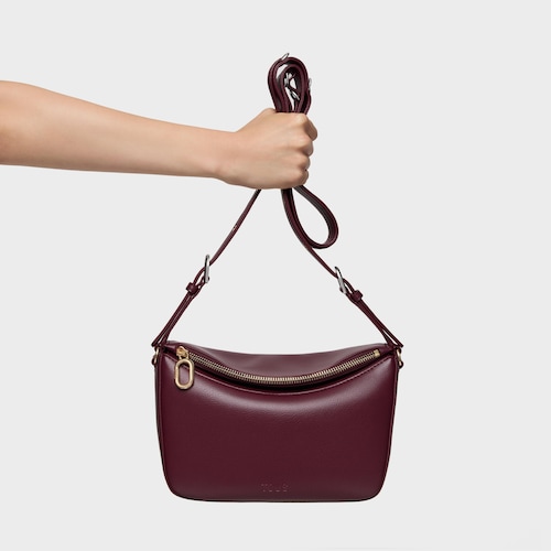 Středně velk&aacute; Crossbody kabelka v&iacute;nov&eacute; barvy TOUS City
